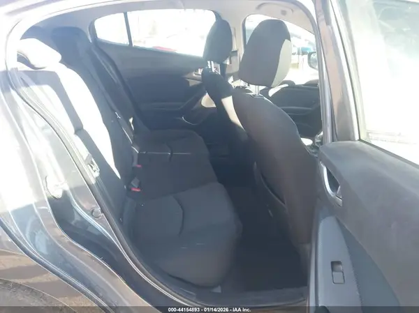 3MZBM1J79GM268449 2016 MAZDA 3 - Image 8