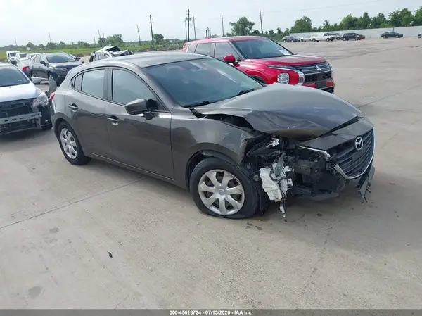 3MZBM1J79GM271920 2016 MAZDA 3 - Image 1