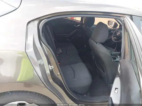 3MZBM1J79GM271920 2016 MAZDA 3 - Image 8