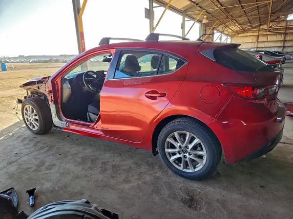 3MZBM1K71GM285809 2016 MAZDA 3 - Image 2