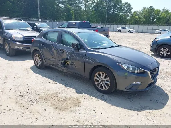 3MZBM1K75GM260413 2016 MAZDA 3 - Image 1