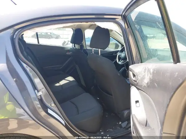 3MZBM1K75GM260413 2016 MAZDA 3 - Image 8