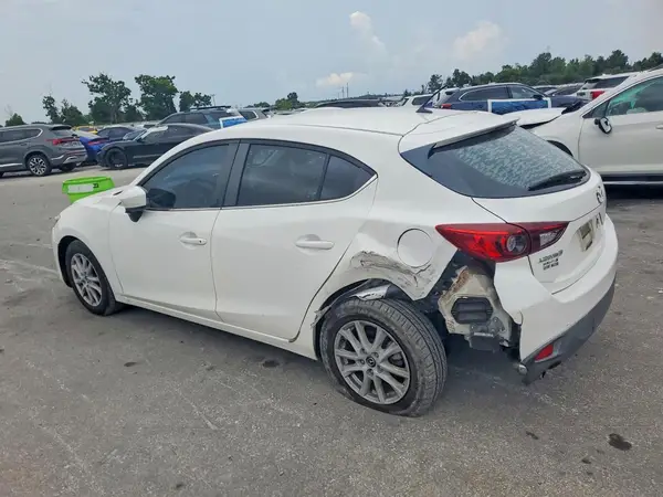 3MZBM1K76GM256077 2016 MAZDA 3 - Image 2