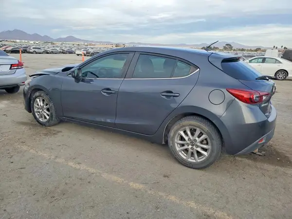 3MZBM1K77GM304511 2016 MAZDA 3 - Image 2