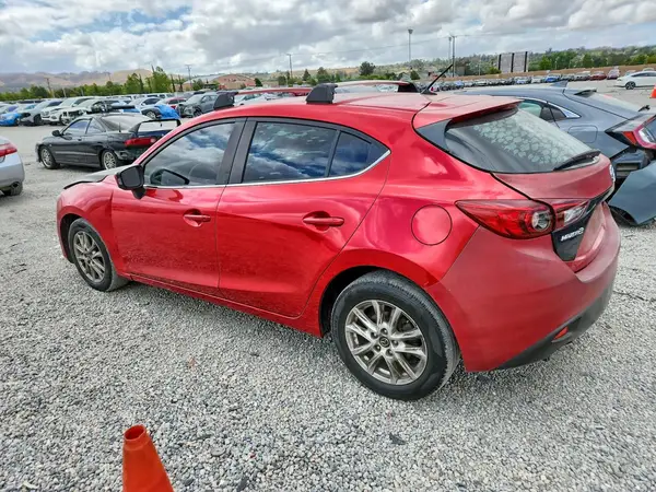 3MZBM1K7XGM241811 2016 MAZDA 3 - Image 2