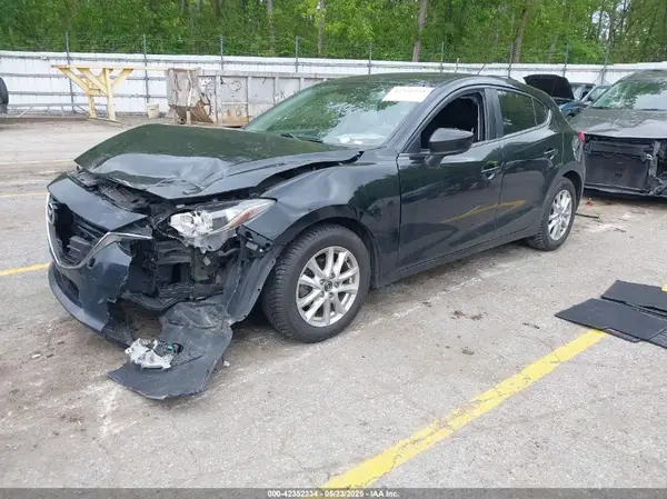 3MZBM1L71GM262397 2016 MAZDA 3 - Image 2