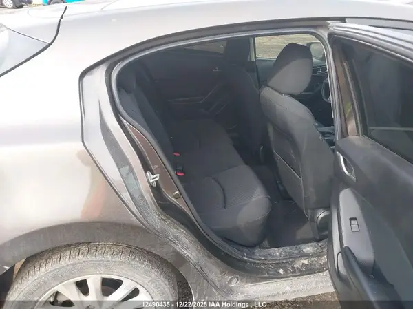 3MZBM1L71GM296114 2016 MAZDA 3 - Image 8