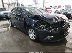 3MZBM1L72GM323269 2016 MAZDA 3