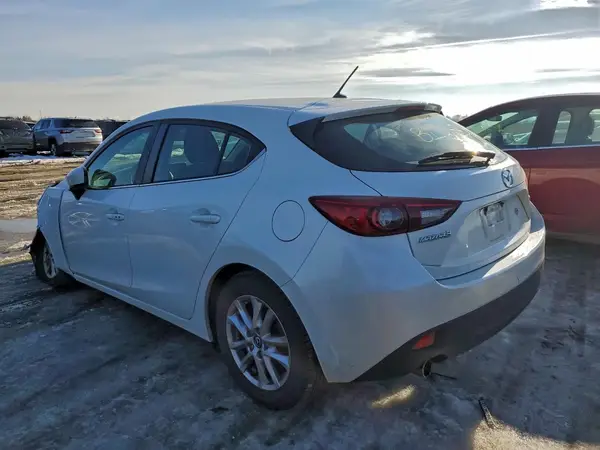 3MZBM1L73GM239039 2016 MAZDA 3 - Image 2
