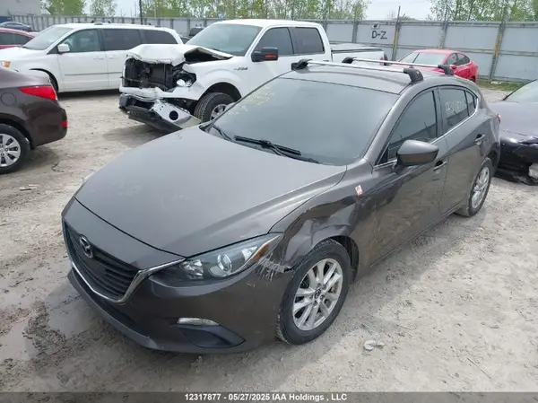 3MZBM1L73GM292579 2016 MAZDA 3 - Image 2
