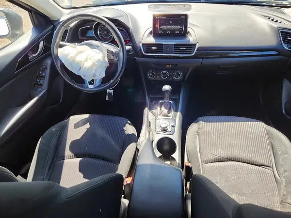 3MZBM1L76GM273587 2016 MAZDA 3 - Image 8