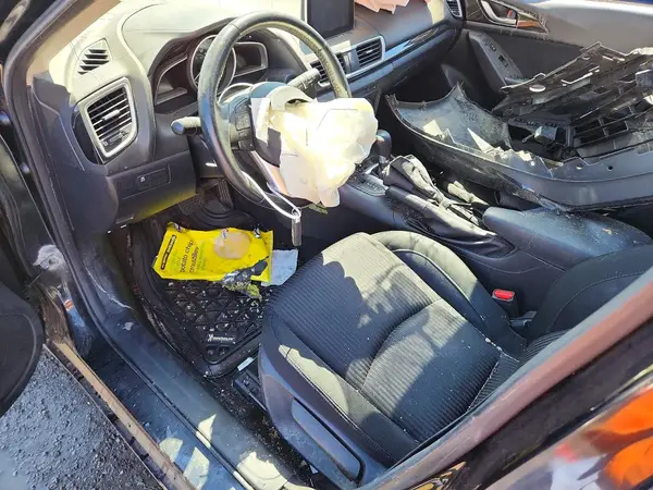 3MZBM1L77GM268799 2016 MAZDA 3 - Image 8