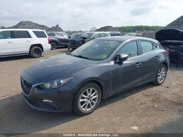3MZBM1L79GM285992 2016 MAZDA 3 - Image 2