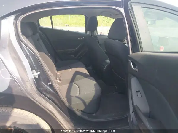 3MZBM1L7XGM238535 2016 MAZDA 3 - Image 8