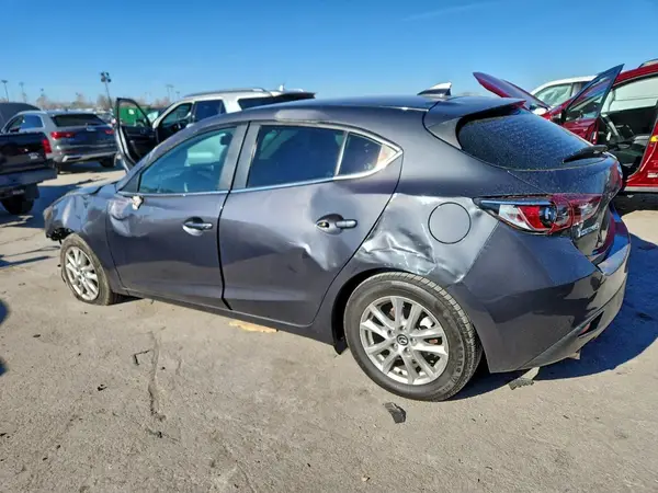 3MZBM1M71GM305246 2016 MAZDA 3 - Image 2