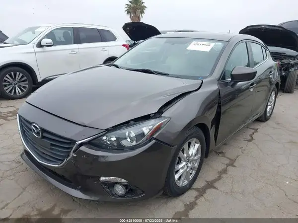 3MZBM1M72GM312562 2016 MAZDA 3 - Image 2
