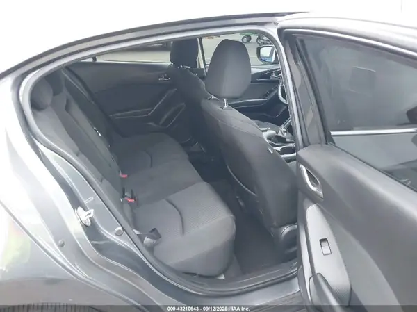3MZBM1M72GM328244 2016 MAZDA 3 - Image 8
