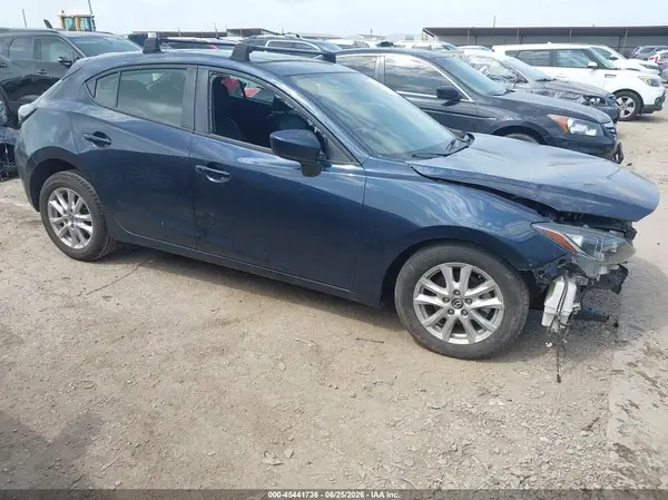 3MZBM1M73GM257555 2016 MAZDA 3 - Image 1