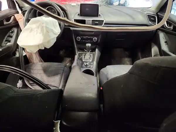 3MZBM1M73GM322050 2016 MAZDA 3 - Image 8