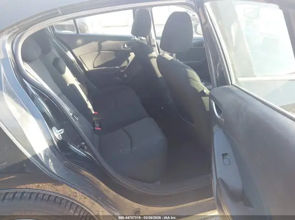3MZBM1M78GM275744 2016 MAZDA 3 - Image 8
