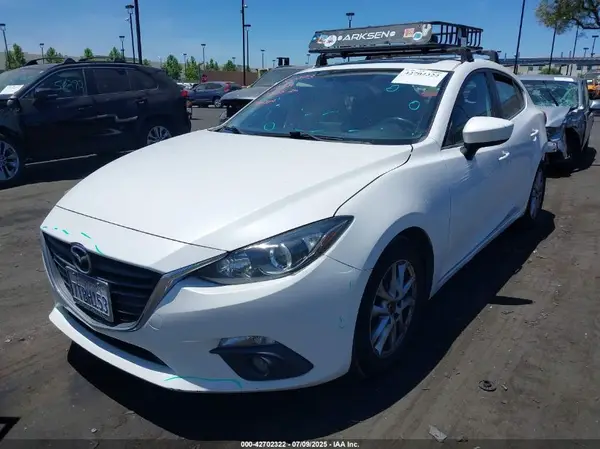 3MZBM1M78GM329950 2016 MAZDA 3 - Image 2