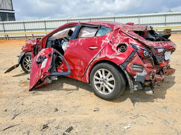 3MZBM1M79GM275820 2016 MAZDA 3 - Image 2