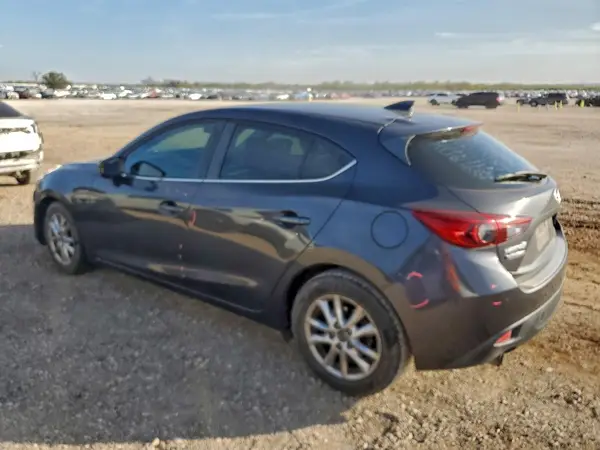 3MZBM1N74GM318863 2016 MAZDA 3 - Image 2