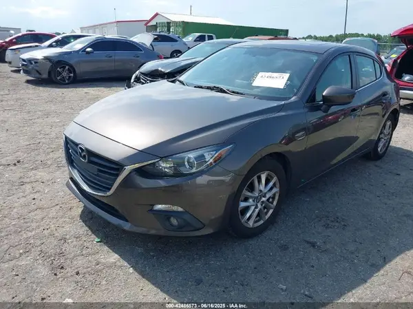 3MZBM1N74GM323125 2016 MAZDA 3 - Image 2
