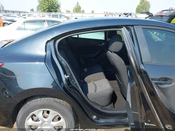 3MZBM1T72GM242627 2016 MAZDA 3 - Image 8