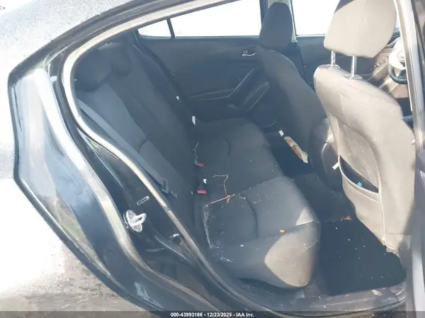 3MZBM1T72GM311929 2016 MAZDA 3 - Image 8