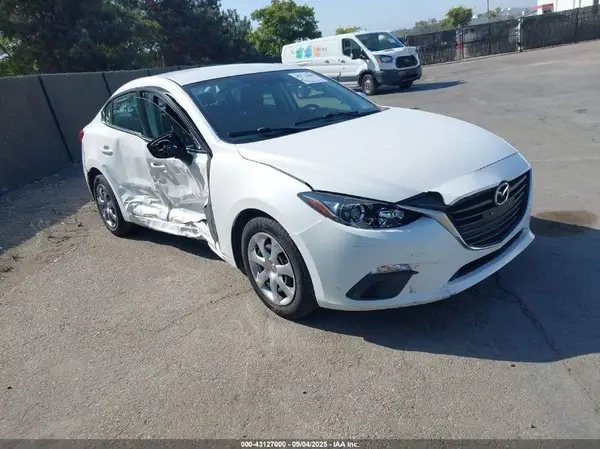 3MZBM1T72GM328097 2016 MAZDA 3 - Image 1