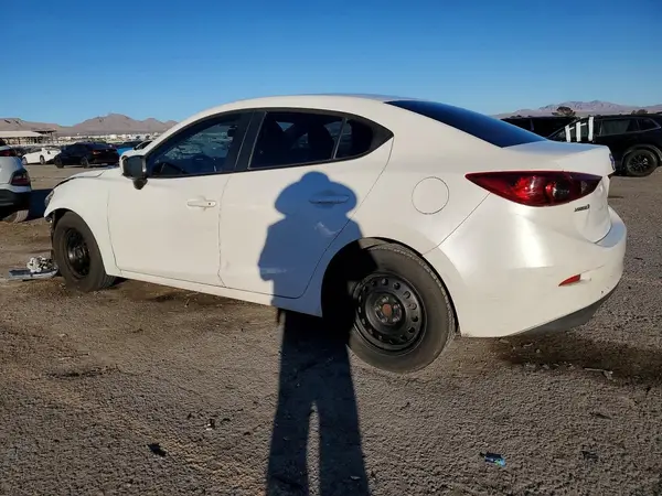 3MZBM1T72GM328262 2016 MAZDA 3 - Image 2