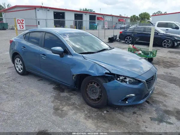3MZBM1T73GM327024 2016 MAZDA 3 - Image 1