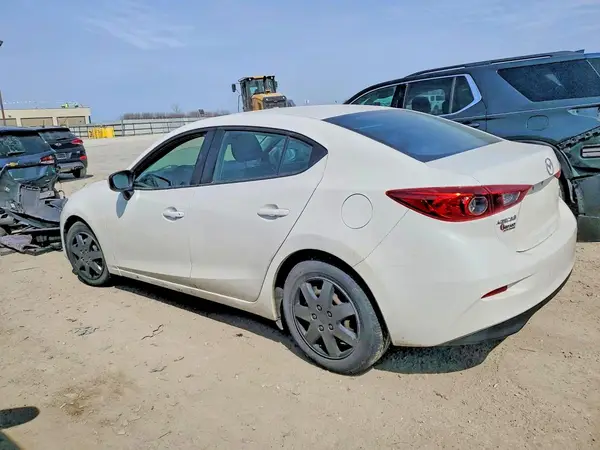 3MZBM1T74GM258716 2016 MAZDA 3 - Image 2
