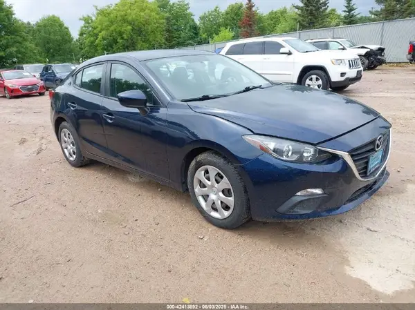 3MZBM1T75GM240452 2016 MAZDA 3 - Image 1