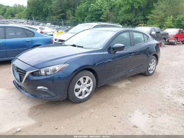 3MZBM1T75GM240452 2016 MAZDA 3 - Image 2