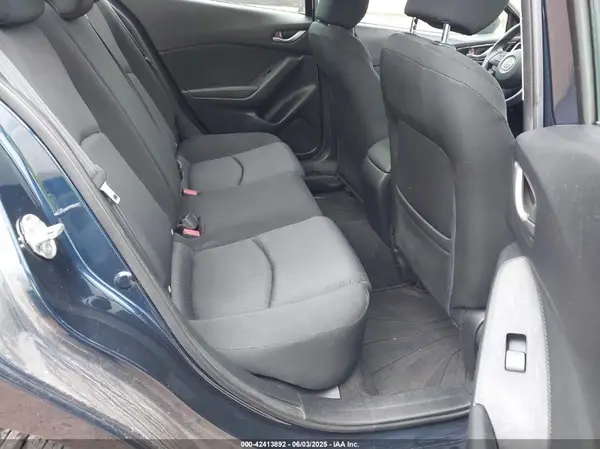 3MZBM1T75GM240452 2016 MAZDA 3 - Image 8