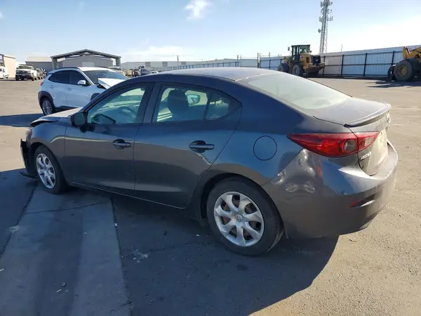 3MZBM1T75GM327476 2016 MAZDA 3 - Image 2