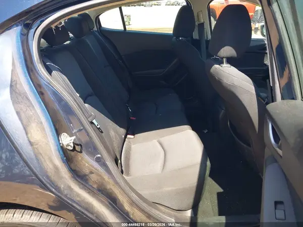 3MZBM1T76GM258264 2016 MAZDA 3 - Image 8