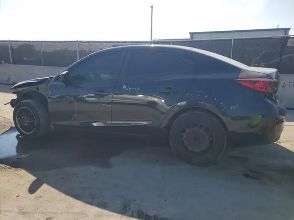 3MZBM1T76GM294889 2016 MAZDA 3 - Image 2