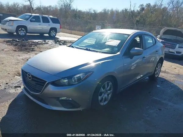 3MZBM1T76GM303722 2016 MAZDA 3 - Image 2