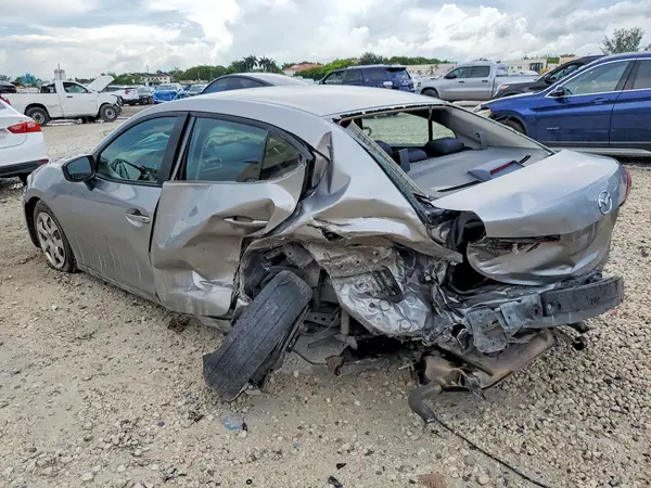 3MZBM1T76GM315188 2016 MAZDA 3 - Image 2
