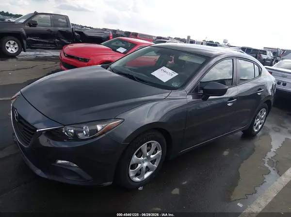 3MZBM1T76GM315739 2016 MAZDA 3 - Image 2