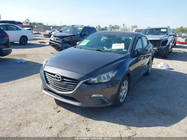3MZBM1T77GM264266 2016 MAZDA 3 - Image 2