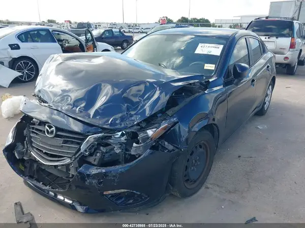 3MZBM1T77GM286588 2016 MAZDA 3 - Image 2