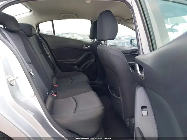 3MZBM1T79GM239062 2016 MAZDA 3 - Image 8