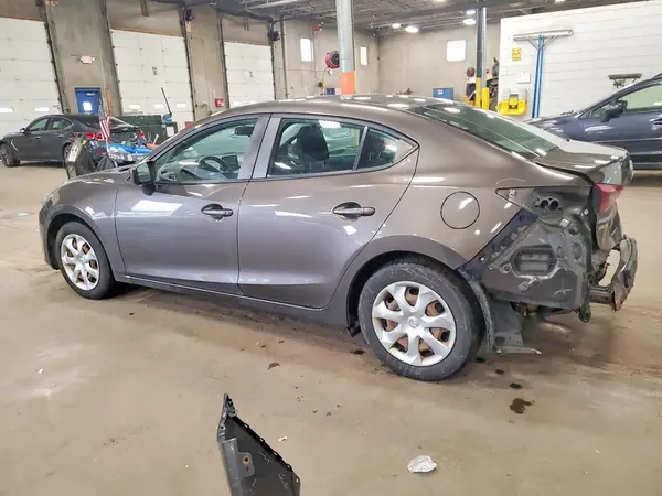 3MZBM1T79GM262261 2016 MAZDA 3 - Image 2