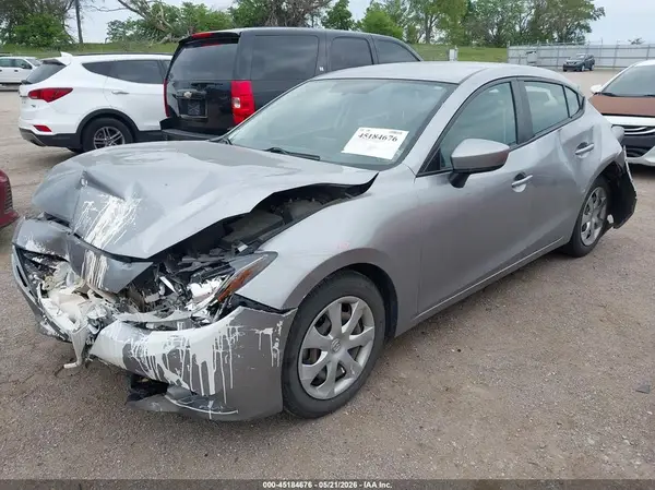 3MZBM1T79GM284101 2016 MAZDA 3 - Image 2
