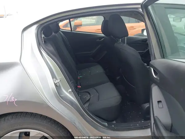 3MZBM1T79GM284101 2016 MAZDA 3 - Image 8