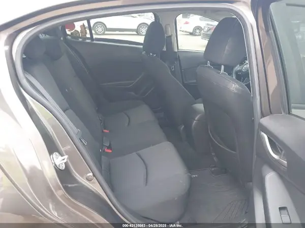 3MZBM1T7XGM285452 2016 MAZDA 3 - Image 8